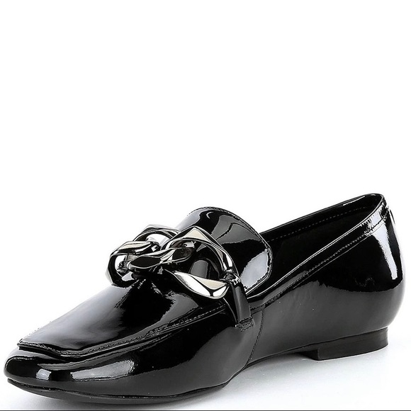 Kurt Geiger Shoes - Carvela (Kurt Greiger Co) Rebel black patent leather loafers w/chain detail 🖤